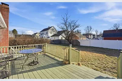 15 Hyde Ave, Chicopee, MA 01020 - Photo 18