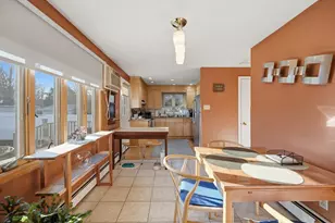 15 Hyde Ave, Chicopee, MA 01020 - Photo 8