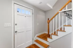 25 Glenwood Ave, Medford, MA 02155 - Photo 16