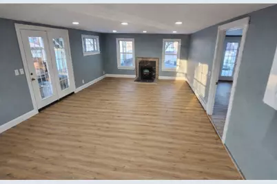 113 Pleasant Street, Leominster, MA 01453 - Photo 36