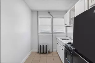 198 Harris St, Revere, MA 02149 - Photo 2