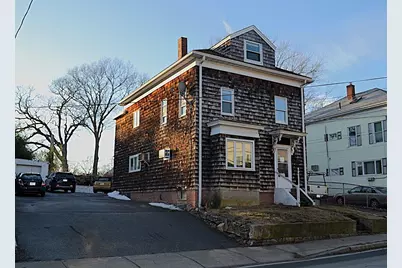 98 Maplewood Ave, Gloucester, MA 01930 - Photo 2