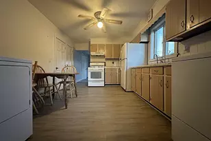 98 Maplewood Ave, Gloucester, MA 01930 - Photo 4