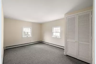 37 Evans St, Watertown, MA 02472 - Photo 22