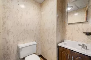 37 Evans St, Watertown, MA 02472 - Photo 14