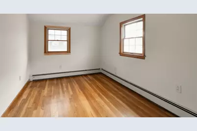 37 Evans St, Watertown, MA 02472 - Photo 24