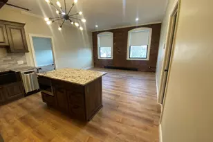 80 Foster St, Peabody, MA 01960 - Photo 6