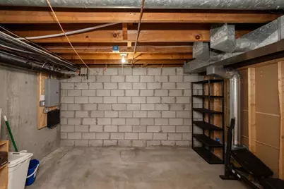 20 Hemlock Cir #20, Millis, MA 02054 - Photo 18