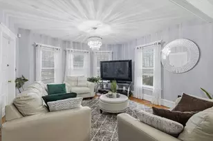 162 Elm St, North Attleboro, MA 02760 - Photo 12