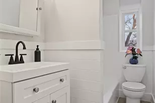 135 Cottage St, Norwood, MA 02062 - Photo 24