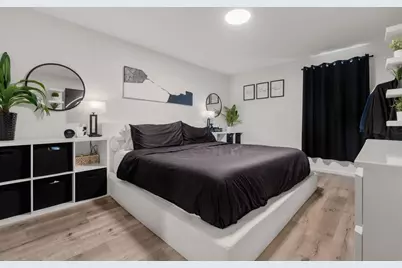 25 Rockland St #5, Boston, MA 02132 - Photo 6