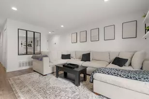 25 Rockland St, Boston, MA 02132 - Photo 4