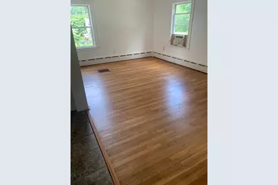 383 Summer St, Brockton, MA 02302 - Photo 8