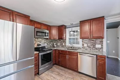 10 Piedmont Street, Methuen, MA 01844 - Photo 8