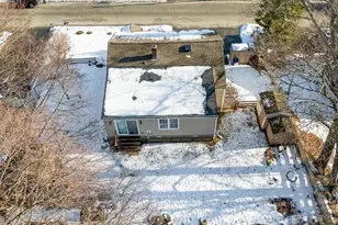 10 Piedmont St, Methuen, MA 01844 - Photo 34