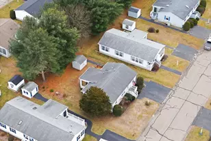 57 Country Dr, Bridgewater, MA 02324 - Photo 24