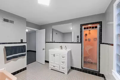 24 Berkshire St, Fitchburg, MA 01420 - Photo 34