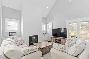 7 Baldwin Ct, Harvard, MA 01451 - Photo 6