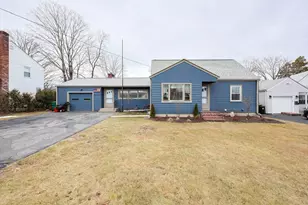 23 Crescent Ave, North Attleboro, MA 02760 - Photo 4