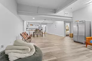 8 Parker St, Everett, MA 02149 - Photo 16