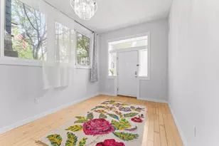 8 Parker St, Everett, MA 02149 - Photo 4