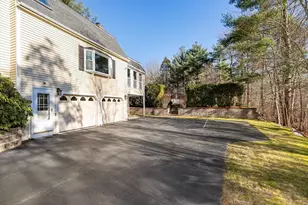 129 Albee Dr, Braintree, MA 02184 - Photo 32