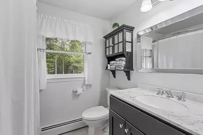 109 Townsend St, Pepperell, MA 01463 - Photo 16