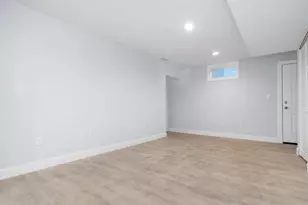 24 Tolman St, Waltham, MA 02453 - Photo 26