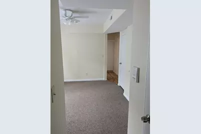 125 Greene St #2 B, Springfield, MA 01109 - Photo 6