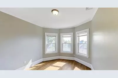 17 Ashley #3, Boston, MA 02130 - Photo 4