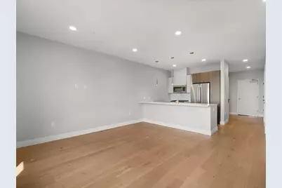 9 Central St #310, Somerville, MA 02143 - Photo 6