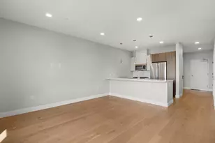 9 Central St, Somerville, MA 02143 - Photo 6