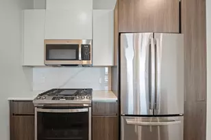 9 Central St, Somerville, MA 02143 - Photo 2