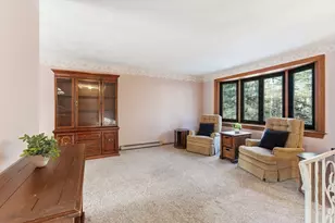 1 Blossom Dr, Billerica, MA 01821 - Photo 1