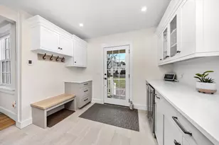 225 South St, Hingham, MA 02043 - Photo 6