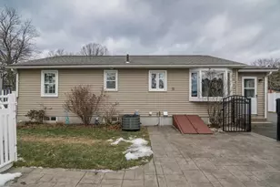 44 Depalma St, Agawam, MA 01030 - Photo 36