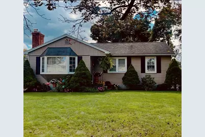 44 Depalma St, Agawam, MA 01030 - Photo 2