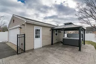 44 Depalma St, Agawam, MA 01030 - Photo 38