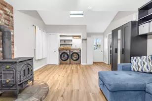 44 Hobson St, Brockton, MA 02302 - Photo 14