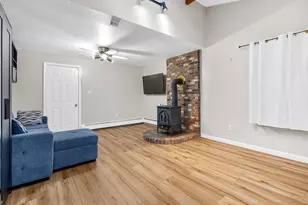 44 Hobson St, Brockton, MA 02302 - Photo 12