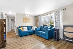 44 Hobson St, Brockton, MA 02302 - Photo 6