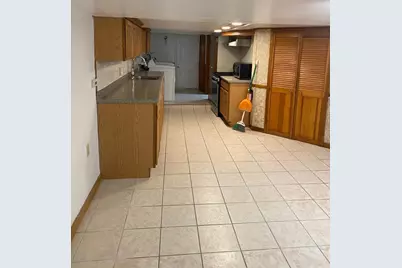 38 Chapel St #1, Lowell, MA 01852 - Photo 6