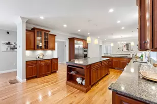 127 Shade St, Lexington, MA 02421 - Photo 12