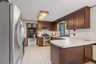 31 Mohawk Rd, Andover, MA 01810 - Photo 18