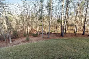 31 Mohawk Rd, Andover, MA 01810 - Photo 6