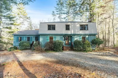 31 Mohawk Rd, Andover, MA 01810 - Photo 2