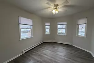 137 Midland, Lowell, MA 01851 - Photo 10