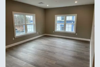 1 Brattle Street #4, Worcester, MA 01606 - Photo 2