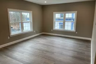 1 Brattle St, Worcester, MA 01606 - Photo 2