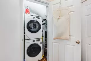 110 N St, Boston, MA 02127 - Photo 6